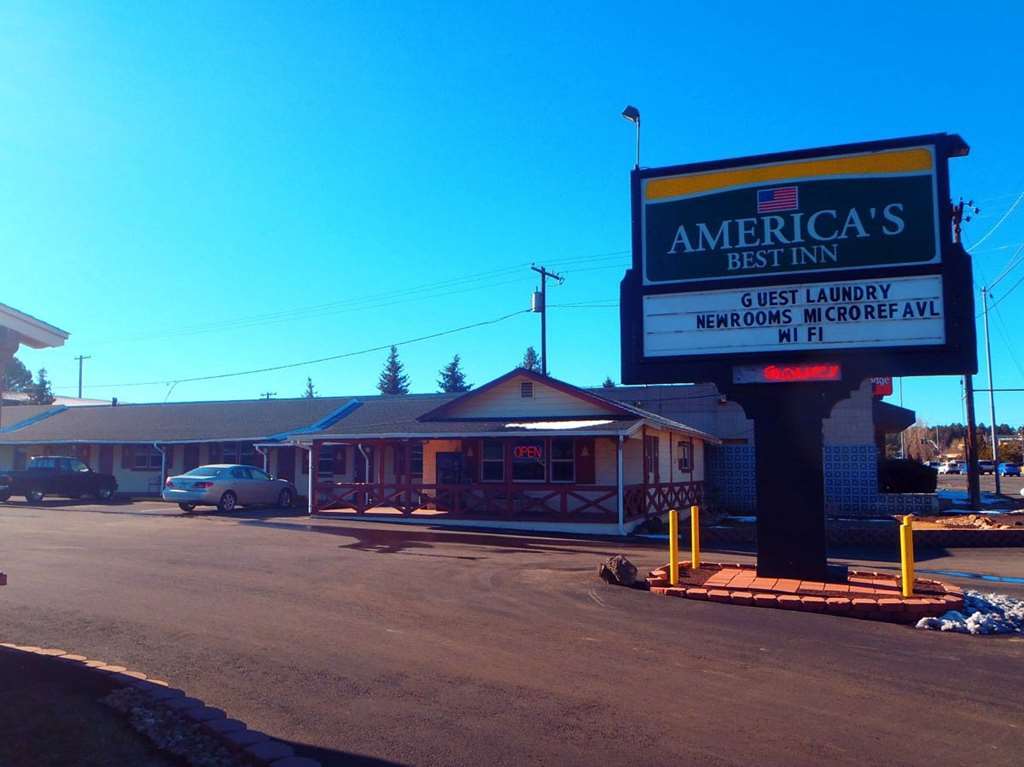 Travelodge By Wyndham Northern Arizona University Downtown Flagstaff Exterior photo